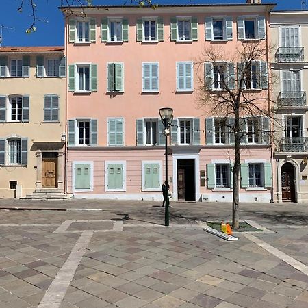Coeur De Hyeres Apartment Bagian luar foto